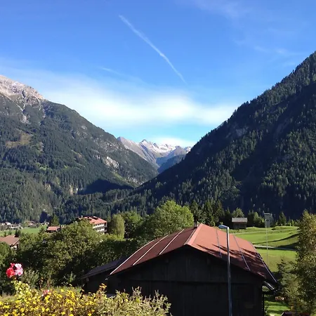 Apartamento Appartementhaus Michaela
